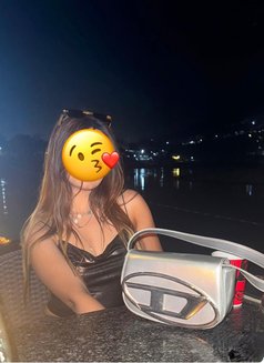 Malika Independent Girl - puta in Hyderabad Photo 3 of 6