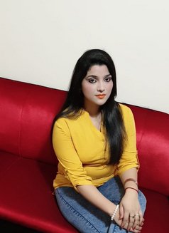 Malika Indian Model - puta in Dubai Photo 1 of 4