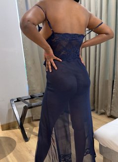 Malinali - adult performer in Noida Photo 3 of 3