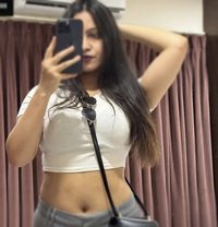 New GFE Deepthroat Rimming Cim / CAM - puta in Mumbai Photo 2 of 4