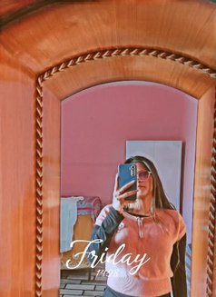 Malini - escort in Chennai Photo 3 of 4