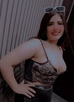 Malk - escort in Cairo Photo 4 of 4