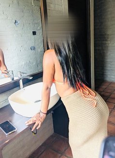 Malki - escort in Colombo Photo 10 of 12