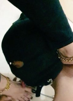 Malkin waiting for u Roy Big Dick - Transsexual escort in Bangalore Photo 30 of 30
