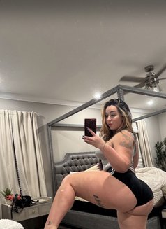 Mallory - escort in Yokosuka Photo 4 of 5