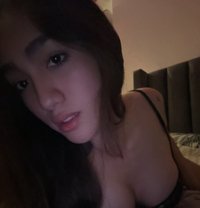 Mallowee - escort in Quezon