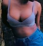 Mallu Young 36big boobie Zara - Acompañantes transexual in Kochi Photo 1 of 4