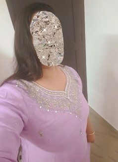 Mallu Aunty in Kochi Private - escort in Kochi Photo 1 of 6