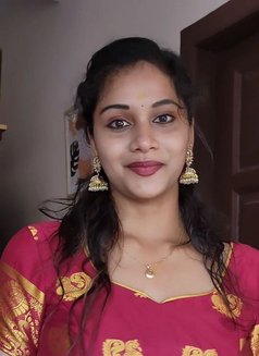 Mallu Doorstep Incall 24*7 - escort in Kochi Photo 1 of 5