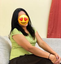 Mallu Full Service Aunty Available - puta in Sharjah