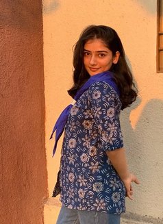 Mallu Girl' Hot Figure in Call Out Call - escort in Kochi Photo 1 of 3