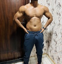 Mallu Hulk - Male escort in Dubai