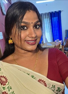 Mallu Kerala Shemale Video Call - Transsexual escort in Chennai Photo 7 of 10