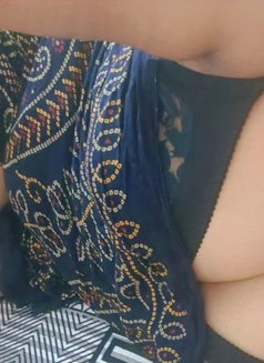 Mallu Milf Available Private - puta in Kozhikode Photo 5 of 6