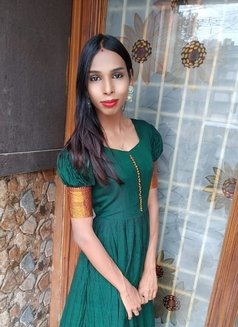 Mallu sexy item Shemale Roshni - Transsexual escort in Chennai Photo 5 of 6