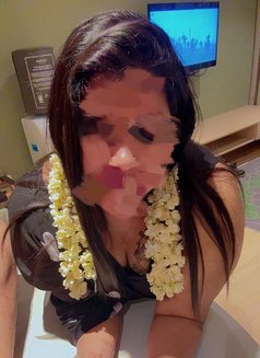 Malni - escort in Chennai Photo 11 of 12