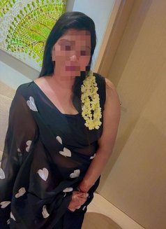 Malni - escort in Chennai Photo 12 of 12