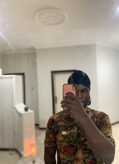 Mãløñzy - Male escort in Accra Photo 5 of 5