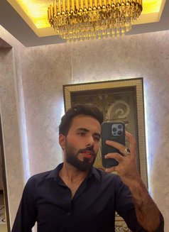 Malyk Abyy - Male escort in Riyadh Photo 2 of 13