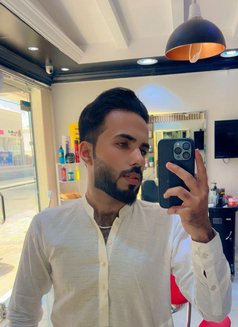 Malyk Abyy - Male escort in Riyadh Photo 4 of 13