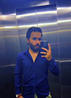 Malyk Abyy - Male escort in Riyadh Photo 12 of 13
