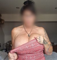 Mama - escort in Liverpool