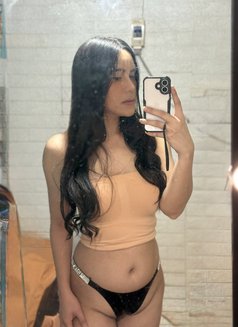 Mama Yer - Transsexual escort in Cebu City Photo 1 of 3
