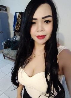 Mami - escort in Doha Photo 1 of 2