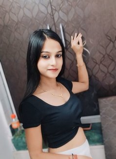 Mampi High Profile Genuine Service - escort in Kolkata Photo 1 of 5