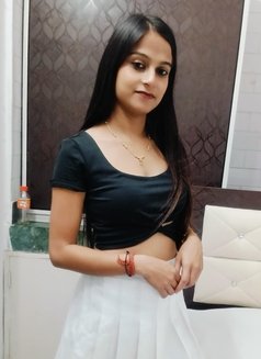 Mampi High Profile Genuine Service - escort in Kolkata Photo 2 of 4