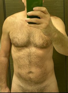 Man for Woman & Couple رجل للمرأة وللزوج - Acompañantes masculino in Dubai Photo 1 of 2