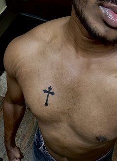 Man of Deeds - Acompañantes masculino in Bangalore Photo 5 of 5