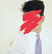 Find your best moments and company - Acompañante masculino in Bangalore