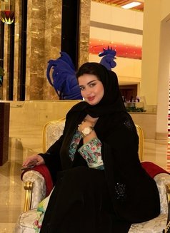 mia - escort in Riyadh Photo 2 of 14