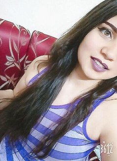 Manal - escort in Cairo Photo 4 of 6