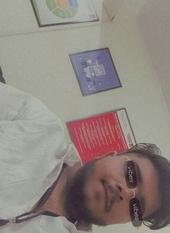 Manan - Male escort in Chandigarh Photo 1 of 1