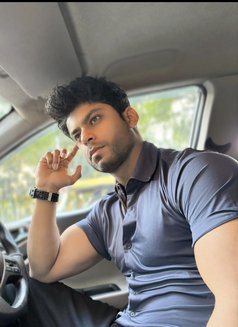 Manas Sethi - Male escort in New Delhi Photo 2 of 6