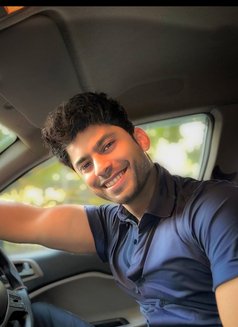 Manas Sethi - Male escort in New Delhi Photo 3 of 6