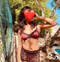 Manasha Frenando - escort in Colombo