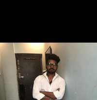 Manav - Acompañantes masculino in New Delhi