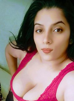Manavi - escort in Pune Photo 2 of 2