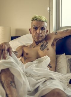 Manax Mayhem - Male escort in Melbourne Photo 2 of 2