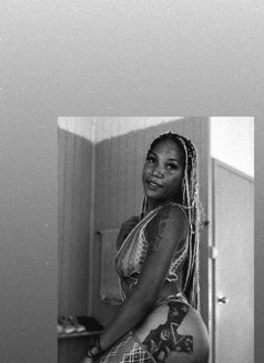 Manda - escort in Barbados Photo 13 of 14