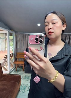 Mandy Deep Throat and Full Service - puta in Luada Photo 2 of 5