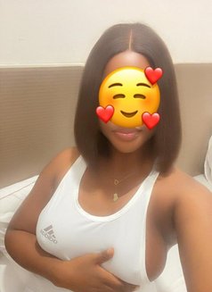 Mandy - escort in Noida Photo 2 of 2