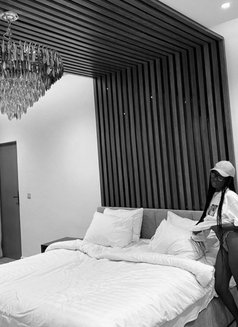 Mandy - puta in Accra Photo 5 of 5