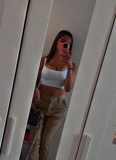 Manel - escort in Paris Photo 4 of 13