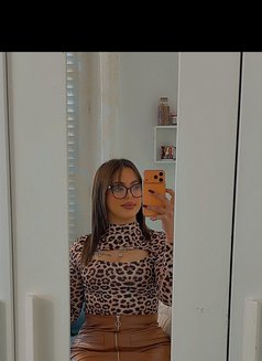 Manel - escort in Paris Photo 10 of 13