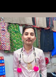 Mangal - Acompañantes masculino in Ahmedabad Photo 1 of 1