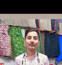 Mangal - Acompañantes masculino in Ahmedabad